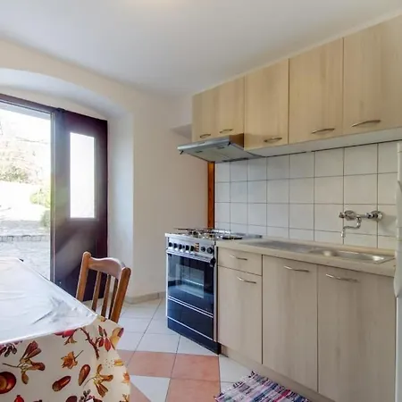 Apartment In With Terrace, Wifi Nerezine